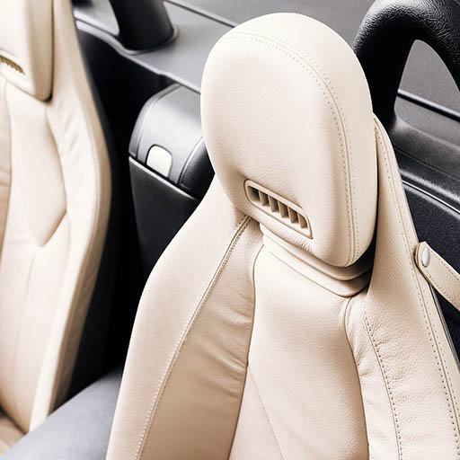 Limpieza y nutrición de asientos de piel y cuero completo